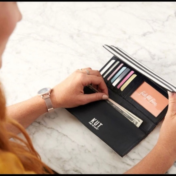 Kut from the Kloth Handbags - KUT‎ from the KLOTH Jeans Women's Stripped Wallet NWT